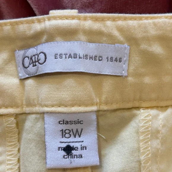 Size 18W CATO Light Yellow Slacks Pastel Plus Size Spring Easter - Picture 5 of 7